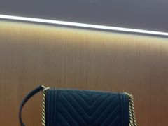 -臻新二手奢侈品回收鉴定(塘桥店)