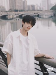 -型色沙龙