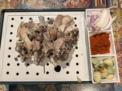-乡村馕坑肉·烧烤·新疆菜·本地人更爱吃(阿勒泰首店)
