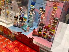 -泡泡玛特POPMART(上海环球港店)