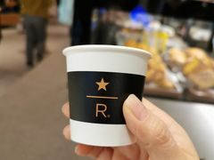 -星巴克臻选(上海合生汇1F店)