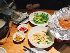 -潮粥荟·潮汕砂锅粥(朝阳大悦城店)
