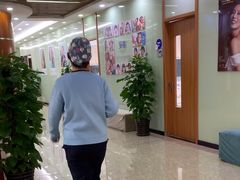 -茂菊口腔连锁(浦东南路店)