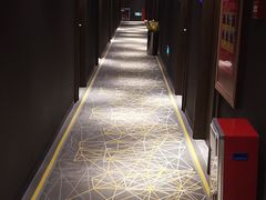 -潮岸酒店(广州琶洲会展广州塔店)