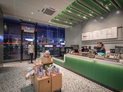 -星巴克(平湖万达广场店)