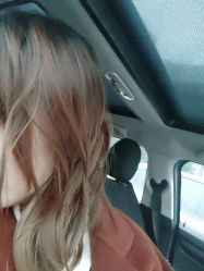 -茶发Salon·烫发染发理发