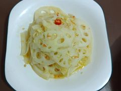 -优护优家Ucare月嫂育儿嫂陪伴师(静安店)