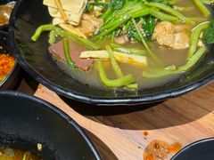 -万记麻辣烫国展总店