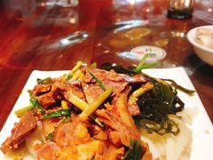 -艳阳天民俗村(公园路店)