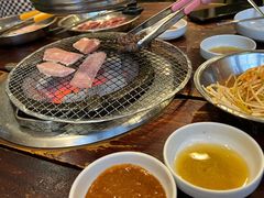 猪肩肉-小本家韩式烤肉(紫藤路店)