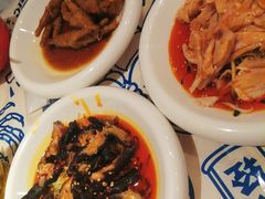 姜辣卤凤爪-松哥油焖大虾(科技园店)