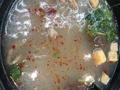-冯鑫记南京鸭血粉丝汤(南京南站店)