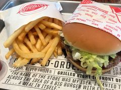 一重奏汉堡-FATBURGER 特富客汉堡(外交公寓店)