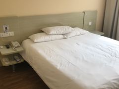 -汉庭(上海五角场复旦大学店)