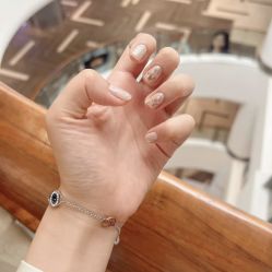-Lilly.chow美甲美睫