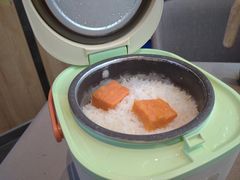 -有红鸡毛店·川菜(建设路店)