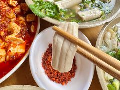 -大众跷脚牛肉馆·非遗传承单位(峨眉山店)