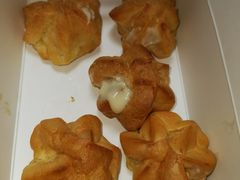-天品味 一口吃榴莲泡芙