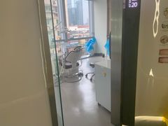 -极光口腔·矫正种植修复(锦江店)