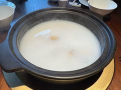 百年非遗毋米粥-大良毋米粥 · 粥底火锅(岭南天地店)