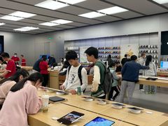 -Apple零售店(深圳益田假日广场店)