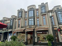 -比斯特上海购物村精品奥特莱斯