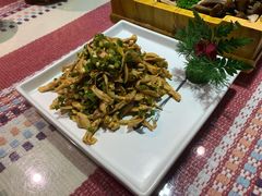 -慢丽江·云南野生菌土鸡锅(付家庄店)
