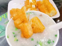 艇仔粥-穗银肠粉店(东川路店)