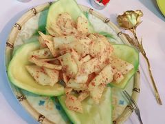 -志龙皇冠吃货椰子铺