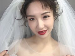 -群丽化妆摄影美甲纹绣培训学校