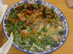 -八百里牛肉汤(盖饭·锅贴·万象城店)