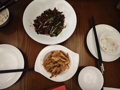 -饭怕鱼·黄焖鲟龙鱼(湖大店)