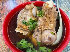 -老谢野馄饨(延安路店)