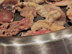 -黑金·寻焰自助百汇·烤肉·火锅(中街店)