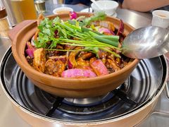-胡须佬鸡煲四季火锅店(石厦西村直营店)