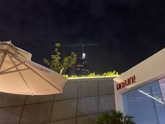 -UNI UNI(环亚凯瑟琳店)