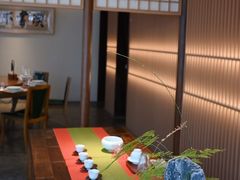 -荷风细雨·中国茶宴(世纪大道店)