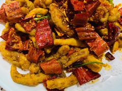 -巧克力渔家.小船海鲜胶东菜(万平口店)