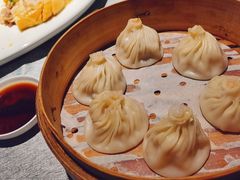 蟹粉小笼包-绿波廊(豫园店)
