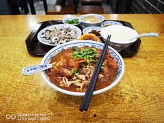 -门框胡同百年卤煮(新街口店)