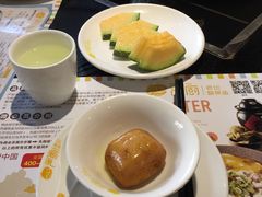 哈密瓜-严厨老坛酸菜鱼(吴江万宝店)