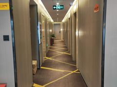 -IU酒店(兰州西关十字地铁站店)