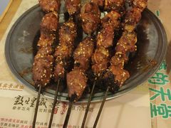 -老钟家烤羊排·敦伊阁清真餐厅胡羊焖饼