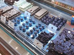 -VENCHI 闻绮(北京国贸商城店)