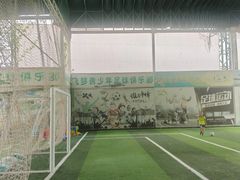 -飞梦少儿足球培训(塘桥校区)