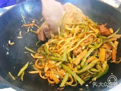 -金豆角砂锅焖面(安贞店)