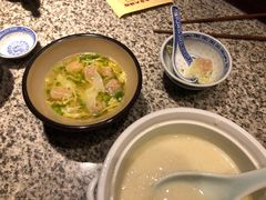 民国美龄粥-南京大牌档(三阳广场苏宁店)