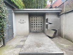 -穹六人间 people 6(岳阳路店)