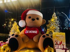 -TZ House音乐现场(来福士中心店)