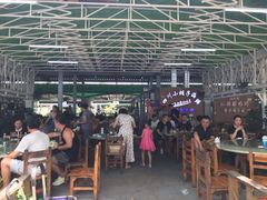 -四川小胡子海鲜(丁村万人海鲜广场店)